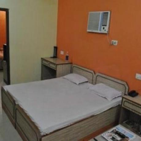 Hotel Venkateswara Calcutta  Esterno foto